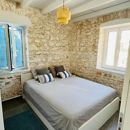 Maison Bleu Casa de Férias Katomerion